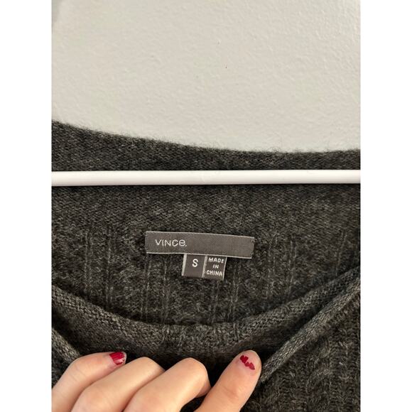 Vince Womens Cable Knit Sweater Small Gray Yak Wool Blend  Lightweight - Picture 3 of 6